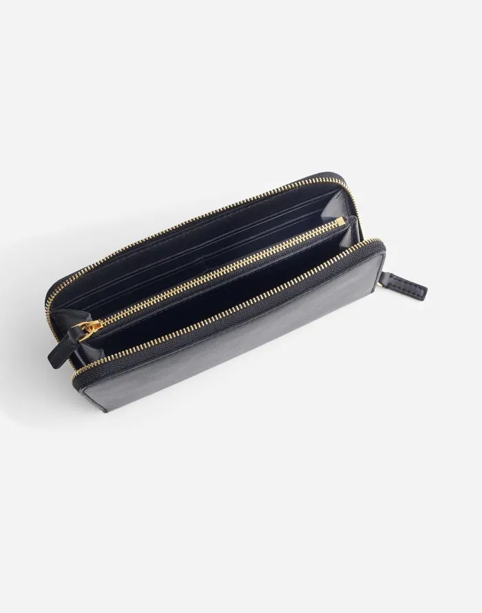 Women Pouches and Wallets Madewell The Essential Continental Zip Wallet In Leather True Black