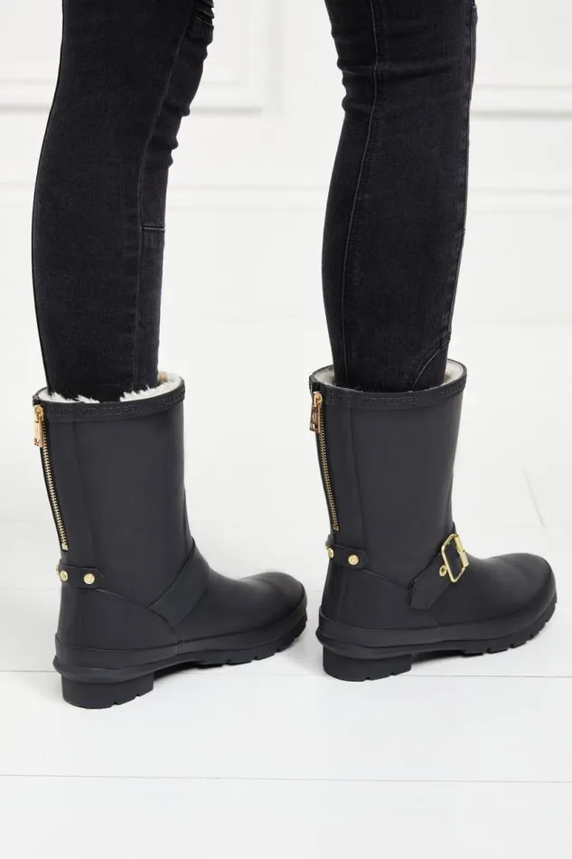 Women Sherpa Lined Chelsea Wellington Matte Black Holland Cooper Wellington Boots