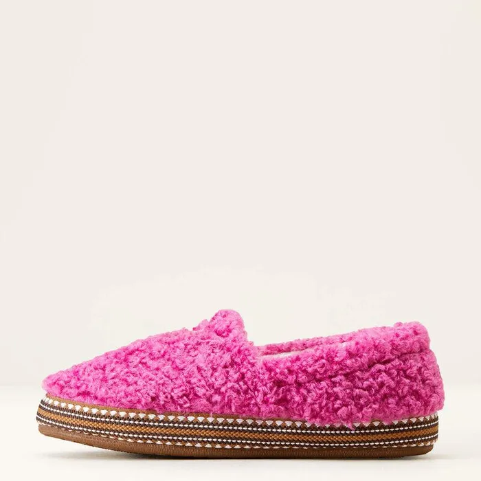 Women Slippers Ariat Snuggle Very Berry Pink
