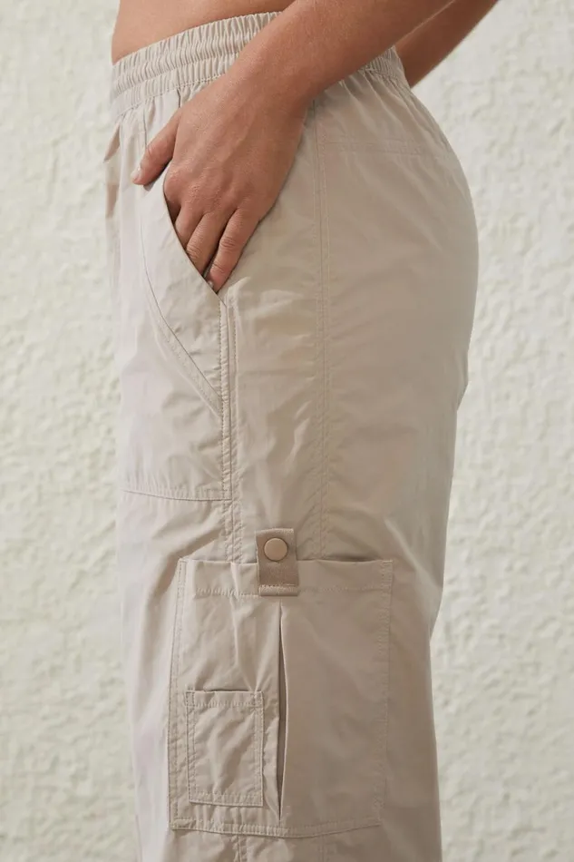Women Sweats and Hoodies Cotton On Active Woven Snap Pant White Pepper