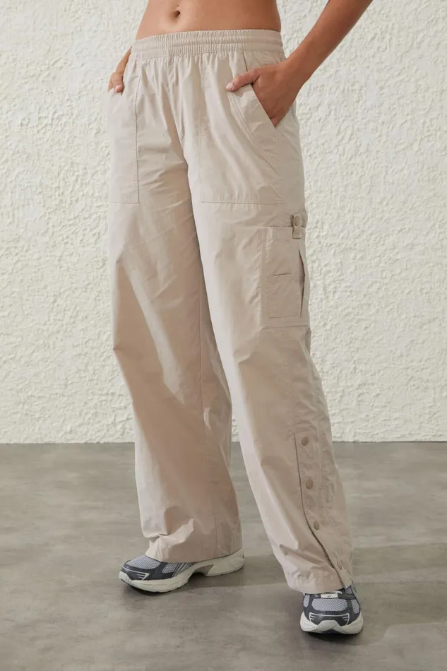 Women Sweats and Hoodies Cotton On Active Woven Snap Pant White Pepper