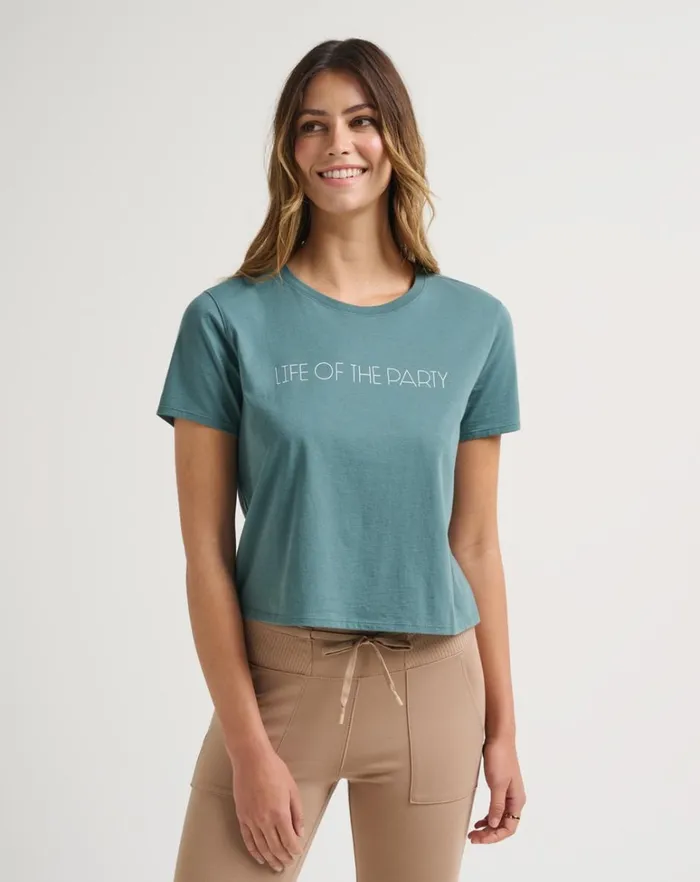 Women Tees TravisMathew BUENOS AIRES GRAPHIC TEE North Atlantic