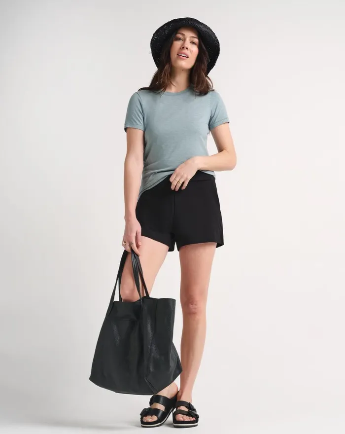 Women Tees TravisMathew CLOUD JERSEY TEE Trooper Women Tees TravisMathew CLOUD JERSEY TEE Trooper