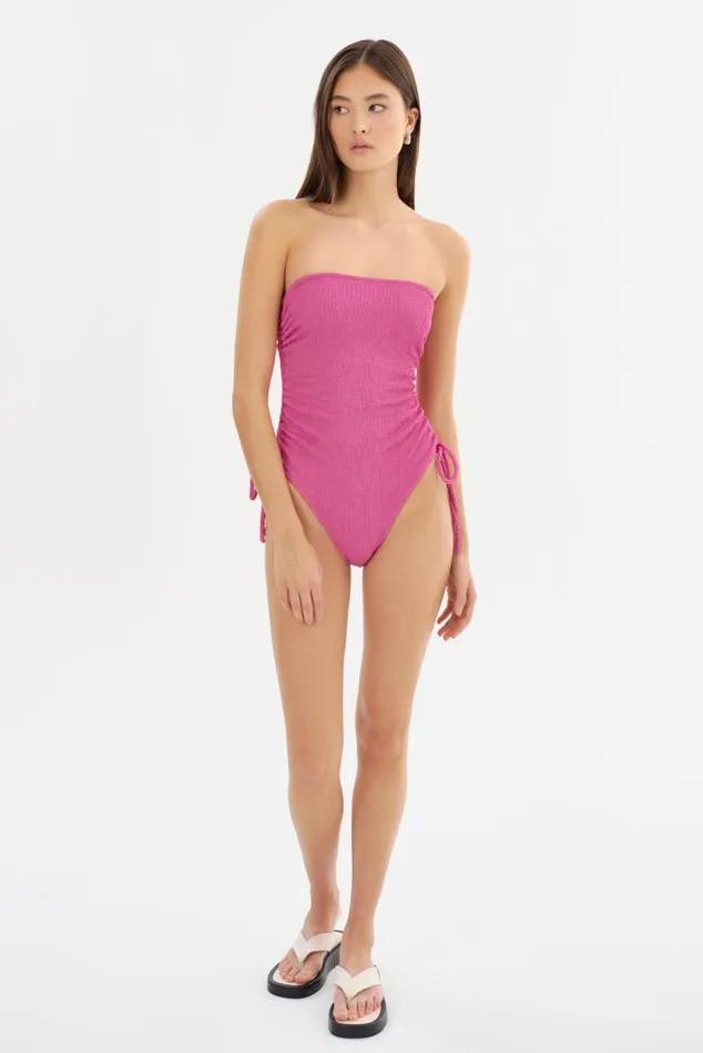 Women ZARINA Strapless Swimsuit Berry LAMARQUE Swim