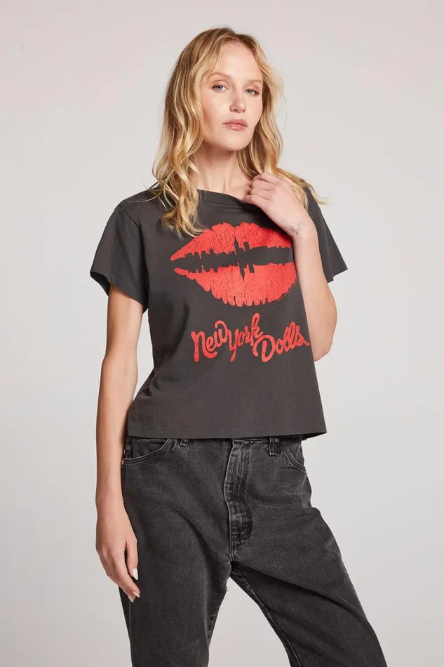 Womens Tops Chaser Brand New York Dolls Lips Skyline Cropped Tee